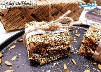 کراکر هفت دانه – طرز تهیه  نان کراکر ترد و خوشمزه بدون گلوتن