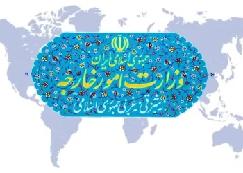 وزارت خارجه ایران : تنگه هرمز مسدود نیست ،تردد دریایی در تنگه هرمز متوقف نشده است