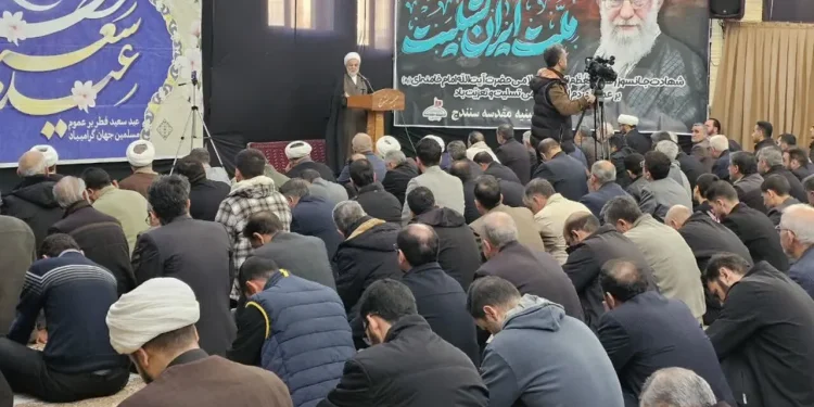 نماینده ولی فقیه در کردستان: صبر و وحدت رمز پیروزی در جنگ تحمیلی دشمن است