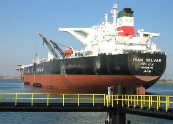 آمریکا: مجوزی صادر کردیم که اجازه فروش نفت ایران بر روی کشتی‌ها را می‌دهد