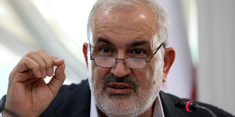 وزیر نیرو: ما واحدهایی عمدتاً بومی داریم که نگهداری آنها در داخل انجام می‌شود و وابستگی خارجی وجود ندارد بنابراین می‌توانیم آسیب‌ها را به‌سرعت جبران کنیم / در حال حاضر در شرایط بسیار خوبی هستیم و مازاد برق داریم / هیچ نگرانی‌ای متوجه مردم نخواهد بود