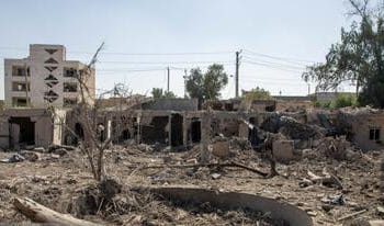 حمله وحشیانه دشمن به نمایشگاه سمنان