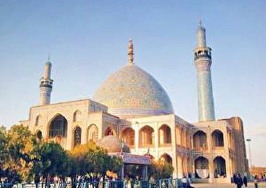 بقاع متبرکه البرز میزبان زائران نوروزی