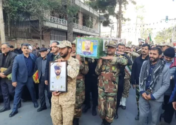 پیکر شهید ناوشکن دنا در گنبدکاووس تشییع شد+ فیلم