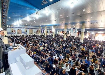 امام جمعه زابل: وحدت ملی، مقاومت و هوشیاری، لازمه خنثی‌سازی توطئه‌های دشمنان است