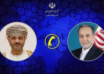 گفت‌وگوی تلفنی عراقچی با همتای عمانی