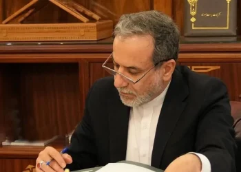 در حال نگارش فصل جدیدی از روایت ایستادگی ایرانیان در برابر بیگانگان هستیم