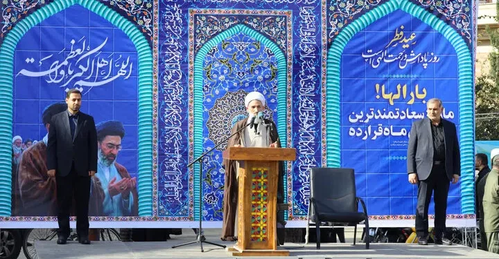 نماینده ولی فقیه در مازندران: تلفیق روزه‌داری و جهاد، ضربه‌ای گیج‌کننده به دشمن زد