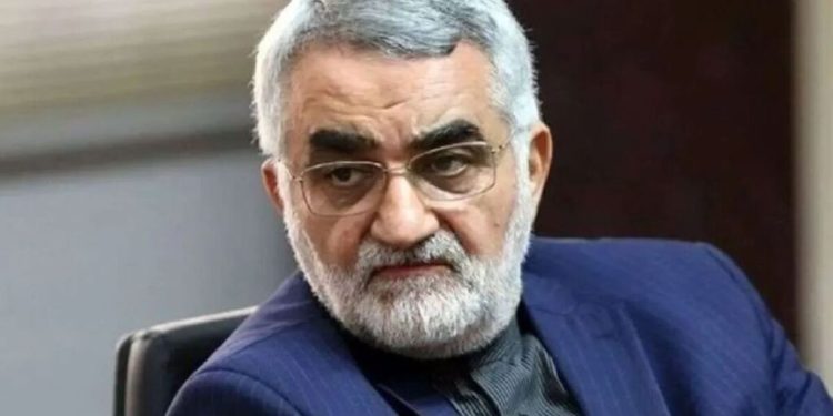 عضو کمیسیون امنیت ملی: زمان خروج ایران از NPT فرا رسیده