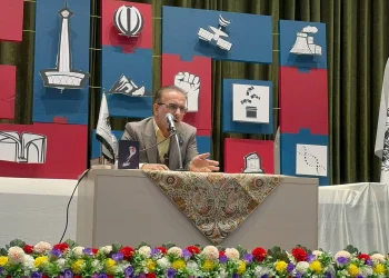 رئیس‌زاده: شرایط از محکومیت فراتر رفته، برای اخراج متجاوزان و غرامت اقدام کنید
