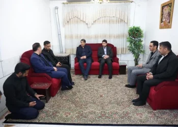 باید در مسیر شهدا حرکت کنیم/ یکی از توفیقات بزرگ کشور تداوم مسیر شهادت است