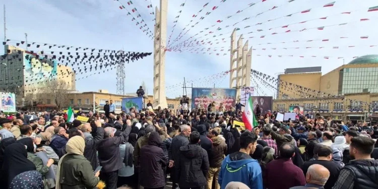 استقبال زنجانی‌ها از تیم ملی بانوان +عکس