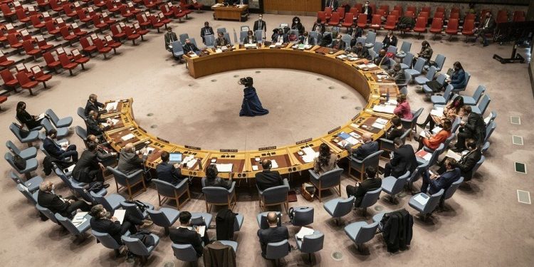 جلسه شورای امنیت درباره حمله به یونیفل؛سازمان ملل از آوارگی بیش از 1.1 میلیون نفر در لبنان خبر داد