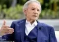 خداحافظی با عارف، هنرمندی که عاشق پرسپولیس بود/ خواننده مشهور کدام ستاره‌های فوتبال را دوست داشت؟