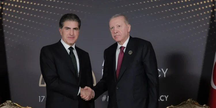 رایزنی بارزانی و اردوغان درباره تقویت همکاری و امنیت منطقه