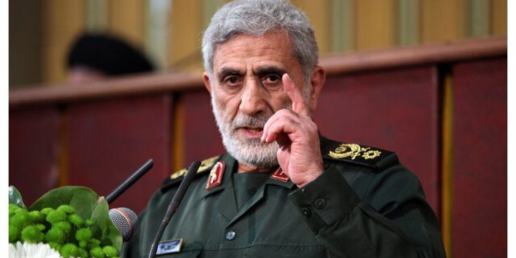 پیام سردار قاآنی همزمان با پیام مشترک وحدت مسئولان: پشتوانه جبهه مقاومت و رزمندگان بدون مرز در جنگ با دشمن، اتحاد خیابان و انسجام مسئولین است