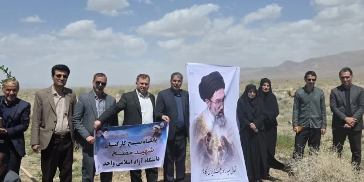 رئیس دانشگاه آزاد اسلامی واحد زرند: شکست دشمن قطعی است