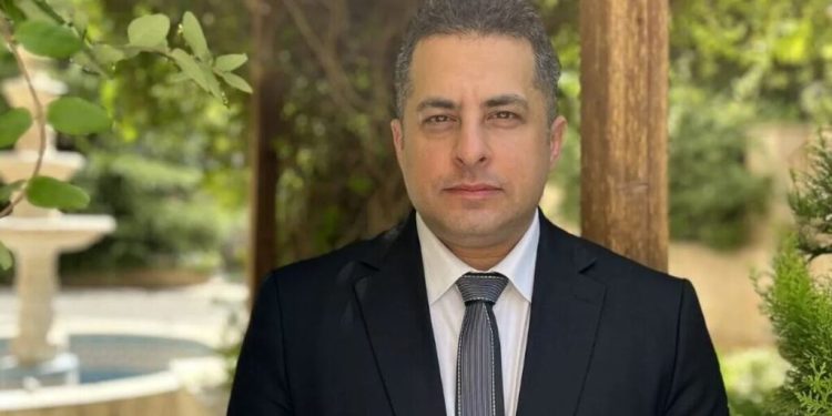 پیام یک حقوقدان به معاون ترامپ درمورد جنایات جنگی و لزوم برکناری ترامپ