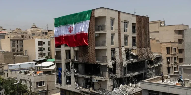 مردم ایران در جنگ رمضان چقدر تاب آوردند؟