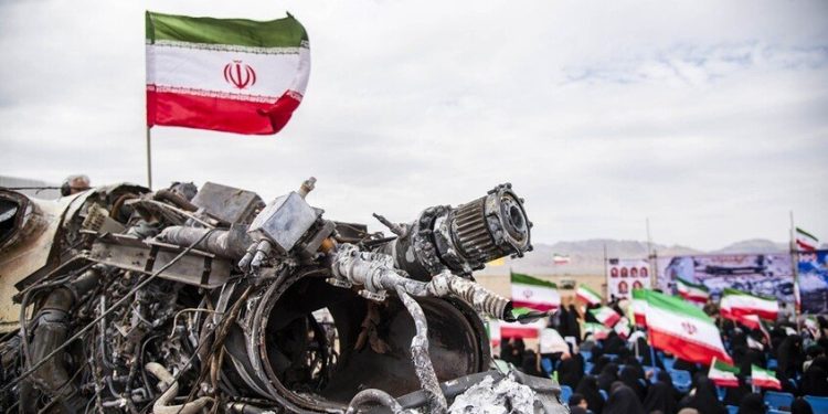 رسانه امریکایی: ایران احتمالا با استفاده از سامانه پدافندهوایی چینی جنگنده F-15 E امریکا را سرنگون کرد