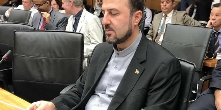 پاسخ غریبآبادی به ادعاهای امارات در اجلاس بریکس: شما به متجاوز کمک کردید و در عمل، خود بخشی از تجاوز بودید / شما به ایران خیانت کردید