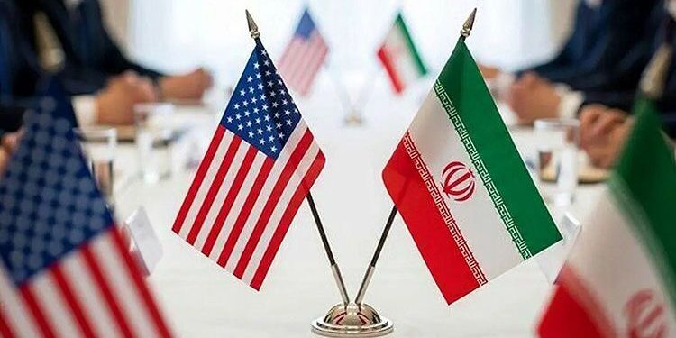 ادعای الجزیره به نقل از یک منبع پاکستانی: اصرار آمریکا و ایران بر بالا بردن سقف خواسته‌هایشان درباره اورانیوم و تنگه هرمز، به بن‌بست در مذاکرات انجامیده / اسلام‌آباد همچنان نسبت به امکان دستیابی به یک توافق موقت بین واشنگتن و تهران خوش‌بین است