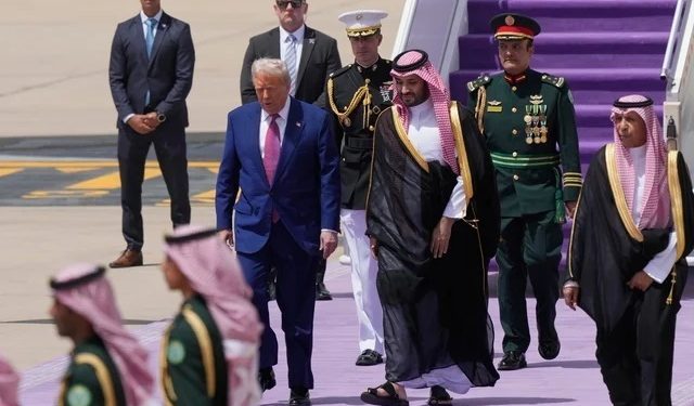 اکسیوس: رهبران عرب در تماس با ترامپ از او خواستند توافق را بپذیرد