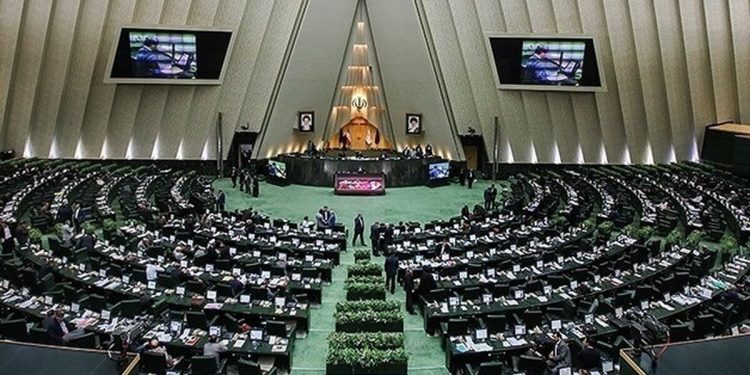 مجلس ۳۶۵ روز دایر است نه ۵۴ روز / پاسخ رییس مرکز رسانه مجلس بر شبهه تعطیلی مجلس