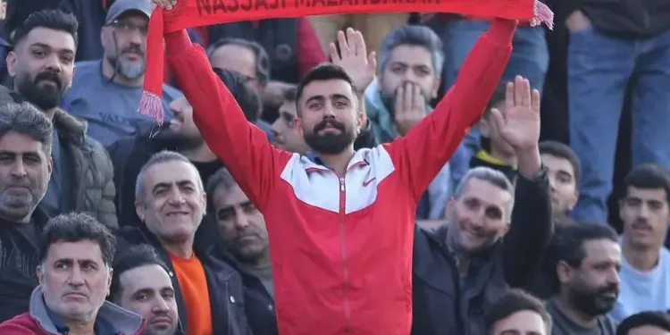 سی امتیاز دست نخورده پس از لغزش عجیب؛/ نساجی و تماشاگران قائمشهری، دلتنگ لیگ برتر