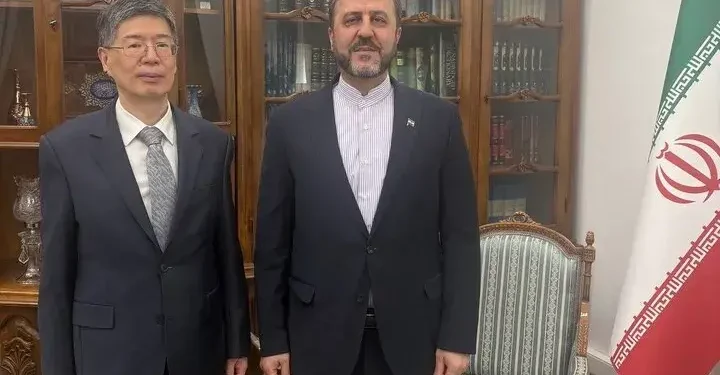 رایزنی سفیر چین در تهران با غریب آبادی