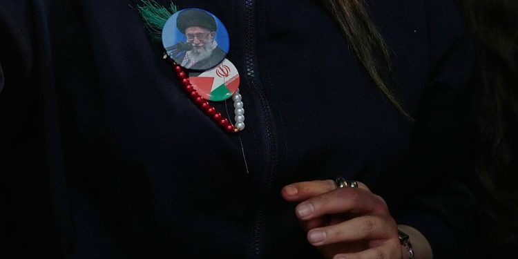 برگزاری مراسم تشییع علی خامنه‌ای به محرم موکول شد