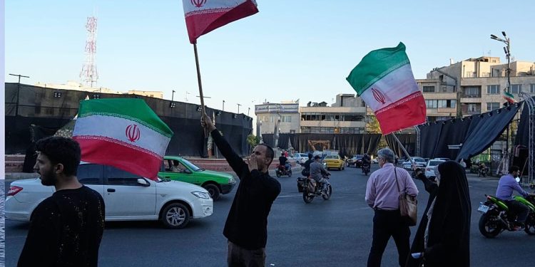ایران: آمریکا متعهد به آزادسازی داراییها، جبران خسارتهای جنگ و رفع تحریمها شده است