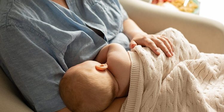 مطالعه: شیردهی با کاهش علایم ADHD در کودکان خردسال ارتباط دارد