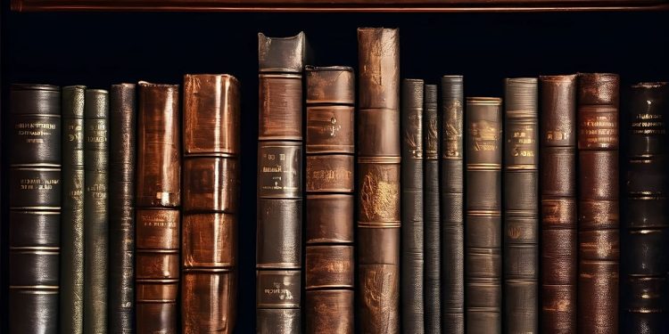 عملیات پوشکین: شش گرجی در فرانسه به اتهام سرقت کتابهای نایاب روسی محاکمه میشوند