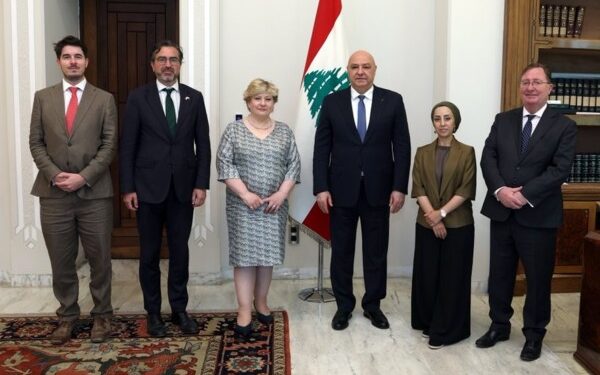 تاکید رئیسجمهور لبنان بر تداوم مذاکرات واشنگتن مستقل از نشستهای ایران و امریکا