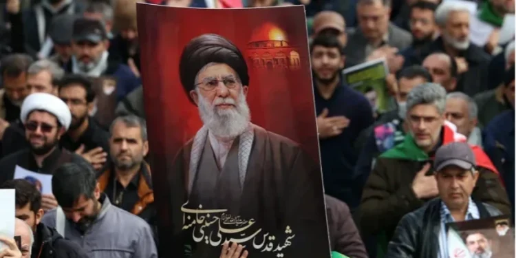 الحشد الشعبی: تشییع پیکر رهبر شهید ایران در عراق به درخواست دولت انجام می‌شود