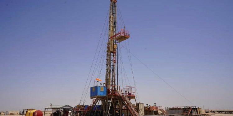 شرکت حفاری عراق 17 چاه افقی در میدان نفتی شرق بغداد حفر میکند