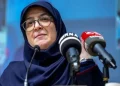 سخنگوی دولت: متأسفانه برخی تریبون‌ها، به جای نقد منصفانه، مسیر تخریب دولت را در پیش گرفته‌اند/ یکی از مهم‌ترین عرصه‌هایی که این روزها محل قضاوت‌های شتاب‌زده قرار گرفته، موضوع مذاکرات است/ مذاکره، همانند توان دفاعی، یکی از ابزارهای تأمین منافع ملی است/ تضعیف مذاکره‌کنندگان و گاه خدشه به اعتبار مدافعان امنیت می‌تواند قدرت چانه‌زنی ایران را کاهش دهد