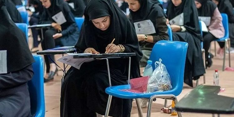 شورای عالی انقلاب فرهنگی درباره تاثیر قطعی معدل در کنکور: برای داوطلبانی که فاقد سوابق تحصیلی هستند، زمان‌بندی ایجاد سابقه اعلام شده/ تصمیمات ناظر به شرایط خاص پیش آمده در کشور، در حال بررسی کارشناسی است