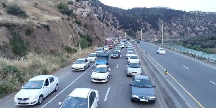 وضعیت جادهها و راهها، امروز ۲۳ خرداد ۱۴۰۵؛ ترافیک سنگین در هراز و محورهای منتهی به تهران/ مه گرفتگی در جادههای شمالی