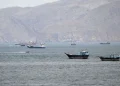 صداوسیما: با هشدار سپاه به شناورهای متخلف، تقاضای کشتی‌ها برای تردد در تنگه هرمز افزایش یافت