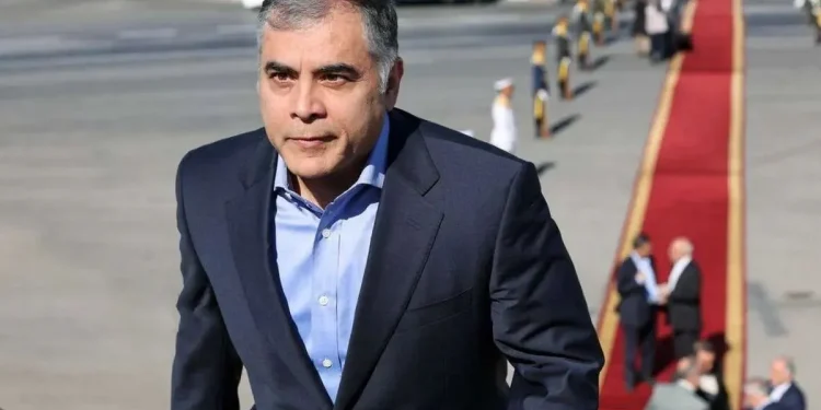 وزیر نفت به منظور شرکت در یازدهمین نشست وزیران انرژی بریکس، راهی هند شد