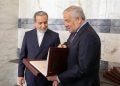 وزیر خارجه ایتالیا پس از تماس با عراقچی: توافق ایران و آمریکا گامی مهم برای ثبات منطقه است / ما مذاکرات ۶۰ روزه‌ای را که آمریکا و ایران باید از طریق آن به توافقی نهایی دست یابند، پیگیری و تسهیل خواهیم کرد