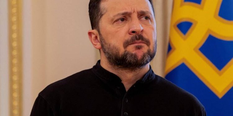 زلنسکی: اگر اوکراین بسوزد، مسکو هم خواهد سوخت/ اگر پوتین نخواهد به این جنگ پایان دهد، ساکت نمینشینیم و پاسخ میدهیم