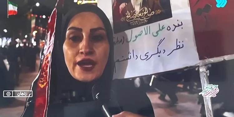 کیهان: این روز‌ها طرفداران «یک شخصیت سیاسی» برای اثبات نگاه خود در‌باره اینکه رهبر انقلاب گفتند «بنده علی‌الاصول نظر دیگری داشتم»، با بدترین شکل مسئولین نظام را مورد انتقاد قرار می‌دهند/ رهبر شهید می‌گفتند «نقد کردن با تهمت زدن فرق می‌کند؛ مراقب باشید که کسی را متهم نکنید»/ وقتی انتقاد‌ها از مذاکرات از مرز قرمز هتک حرمت‌ها عبور می‌کند، باید در انگیزه‌ها تردید کرد