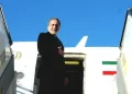وزیر امور خارجه عازم عراق شد/ انجام یک دیدار رسمی و هماهنگی‌های لازم با مراجع مسئول عراقی برای برگزاری مراسم تشییع پیکر رهبر شهید انقلاب، از برنامه‌های این سفر است