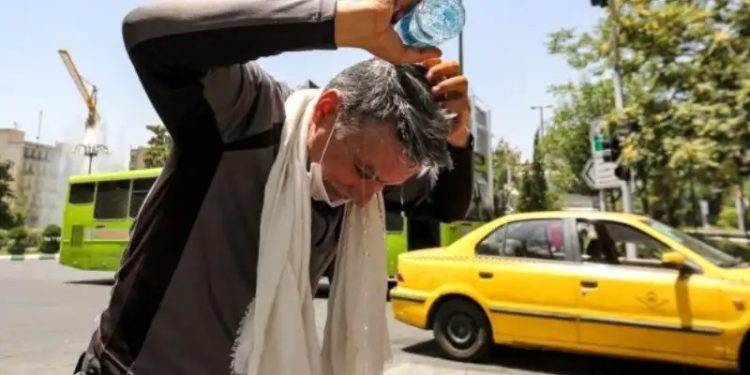 خبر بد برای تهرانی‌ها؛ دمای هوا به ۳۹ درجه می‌رسد