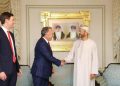 سیانان به نقل از یک مقام ارشد دولت آمریکا: احساس میکردیم که عمانیها بسیار دوگانهرفتار بودند و تقریباً مثل کارمندان ایرانیها عمل میکردند؛ بنابراین ما آنها را تا حدی از روند مذاکرات کنار گذاشتیم / آنها در جریان مذاکرات با ایران دوپهلو و غیرصادق بودند