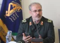 سخنگوی سپاه: از اینکه دولت ۲۰ میلیون بشکه نفت برای جنگ به سپاه داده باشد، اطلاعی ندارم، بعید هم می‌دانم چنین اتفاقی افتاده باشد، زیرا سپاه سازوکاری برای این موضوع ندارد/ دولت موظف به حمایت از نیرو‌های مسلح است و در شرایطی که کشور با ابرقدرت‌ها درگیر جنگ باشد، نیاز به این پشتیبانی بیشتر است