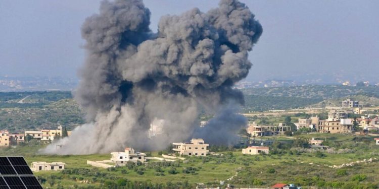 به صدا درآمدن آژیر خطر در شمال فلسطین اشغالی پس از شلیک موشک و پهپاد از لبنان